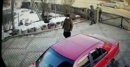 Okradają ludzi na Śląsku. Policja pokazuje film