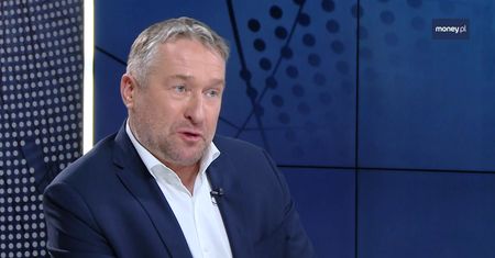 Zakaz handlu zaszkodził Kościołowi. "Ksiądz skarży się, że spadły mu datki na tacę o połowę"