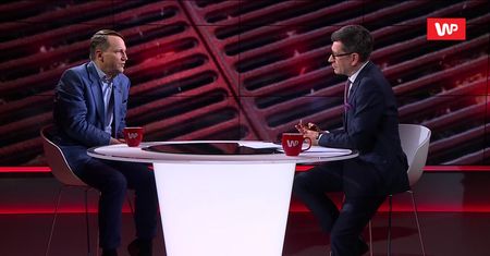 Podwyżki dla nauczycieli? Sikorski mówi o reparacjach