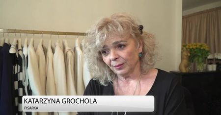 Katarzyna Grochola promuje pierwszy kryminał: "Zaczynamy od skaleczenia penisa trupowi"