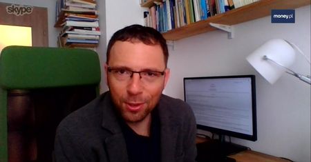 Zarobki nauczycieli. "Sposób wynagradzania jest po prostu zły"