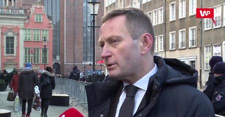 Rabiej o Kaczyńskim: "Zawsze, gdy umierają wielcy Polacy, jego nie ma"