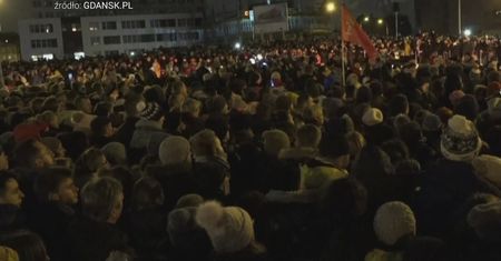 Żona Adamowicza do Owsiaka: Jurku, zmień swoją decyzję i graj z nami dalej