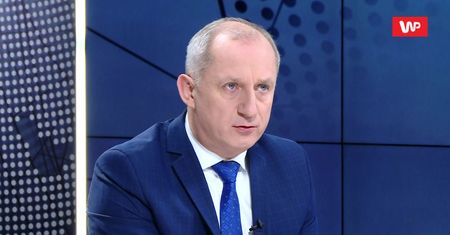 Neumann odpowiada Mazurek. "Zachowuje się jak internetowy troll"