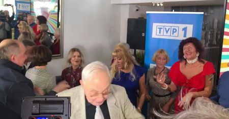 Byliśmy na konferencji "Sanatorium miłości". Tak się bawią seniorzy