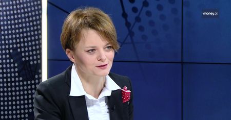 2,5 tys. zł może zostać w gospodarstwie domowym. Minister wylicza, jak to zrobić
