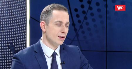 Dyscyplinarka wobec szefa podlaskiej policji. Cezary Tomczyk komentuje