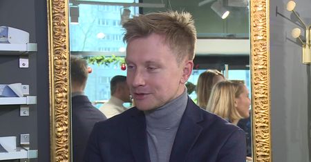 Wesołowski o swoim stylu: "Na palcach jednej ręki można policzyć, kiedy ubrałem się stosownie"