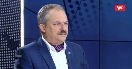 "Ręce opadają". Nerwowa reakcja Marka Jakubiaka na pytanie o Rydzyka i PGE