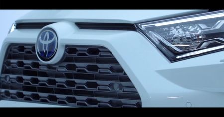 Nowa Toyota RAV4 już w Polsce. Zupełnie nowy SUV