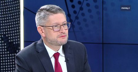 Wyjątkowy koniec roku. Ludzie rzucili się po luksusowe auta