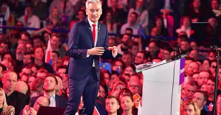 Biedroń nawołuje: "Musimy zrealizować testament Pawła Adamowicza"