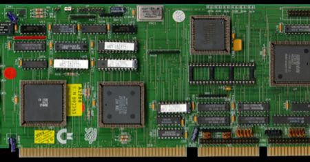 Komputerowe wykopaliska: Amiga 2000, czyli Amiga 500 w obudowie PC