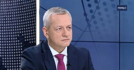 Co dalej z Uberem w Polsce. Minister zdradza, jaka przyszłość czeka firmę