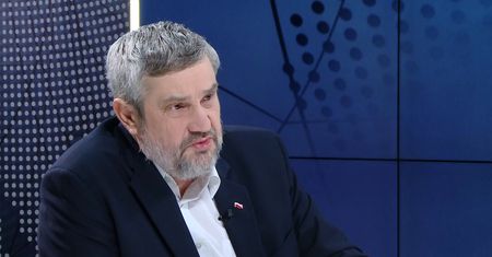 Rolnicy palą opony w centrum Warszawy. Minister rolnictwa komentuje