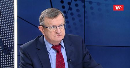 Strajk w LOT. Tadeusz Cymański broni prezesa