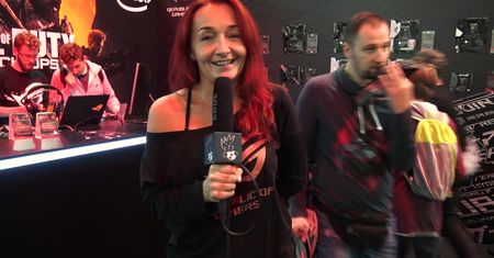 Wizyta na stoisku firmy ASUS: router i smartfon dla graczy #PGA2018