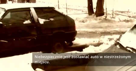 Chcieli pomóc, a rozerwali auto na strzępy