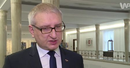 Pięta dla WP: Błaszczak utrzyma się na stanowisku. To pewne