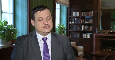 Co pomoże młodych ludzi zatrzymać ich w kraju?