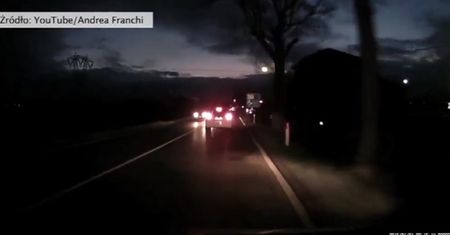 "Zielona kula ognia"na włoskim niebie