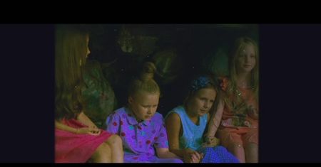 Kochaj (2016)