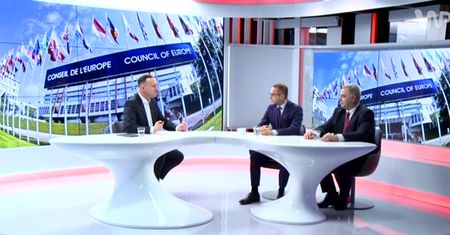 #dziejesienazywo: PiS wyspecjalizowało się w pisaniu obraźliwych listów