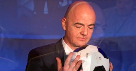 Kandydat na szefa FIFA oskarża rywala. "W ciągu trzech lat doprowadzi nas do bankructwa"