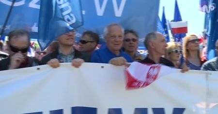 Relacja WP z manifestacji KOD i opozycji w Warszawie