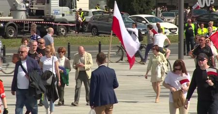 Demonstracja KOD i opozycji