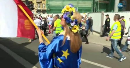 Tak wyglądał marsz KOD-u w Warszawie