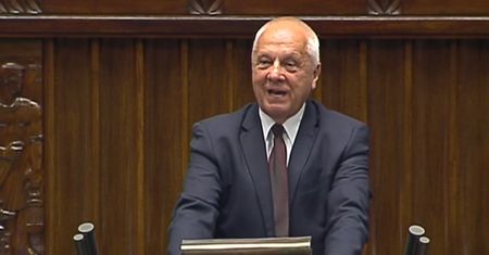 Niesiołowski: "Bóg stworzył świat, żeby mógł rządzić na nim PiS"