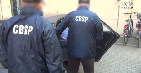 CBŚP: zatrzymano 46-latka, podejrzewanego o przemyt uchodźców z Syrii