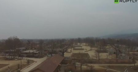 Niezwykłe podziemne miasteczko w Chinach