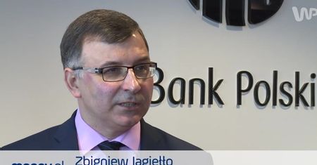 Jagiełło: klient płaci u nas z roku na rok mniej