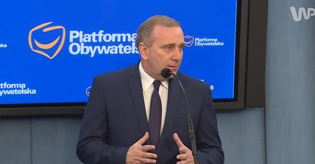 Grzegorz Schetyna ma dwie twarze?