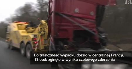 Francja: czołowe zderzenie ciężarówki i busa