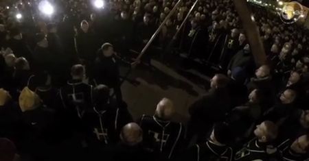 Kard. Nycz odprawił drogę krzyżową na ulicach Warszawy