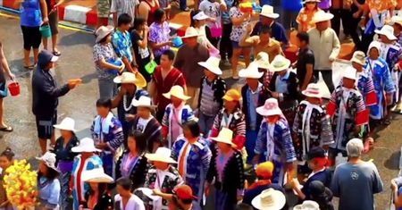 #dziejesienazywo: Songkran - tajski Nowy Rok