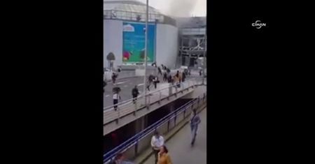 Dwa wybuchy na brukselskim lotnisku