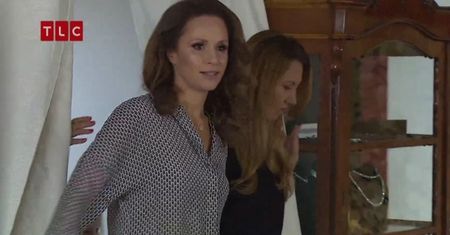 Monika  Mrozowska wybiera suknię ślubną