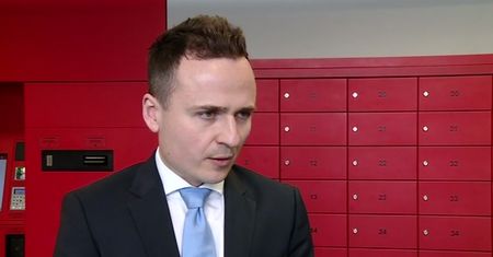 Poczta Polska angażuje się w program "Rodzina 500 plus". Świadczenia doręczy do domu lub na konto