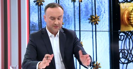 dziejesienazywo: Grupiński: jesteśmy zobowiązani wobec Komorowskiego za dobre pięć lat rządów