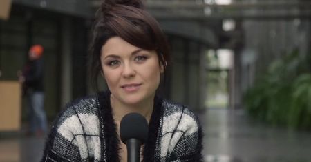 Kasia Cichopek na planie serialu "Policjantki i policjanci"