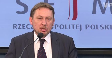 Szparagi i szampan bohaterami konferencji dotyczącej Trybunału Konstytucyjnego