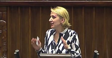 Gdzie jest poseł Terlecki? Posłanka pogubiła się na mównicy