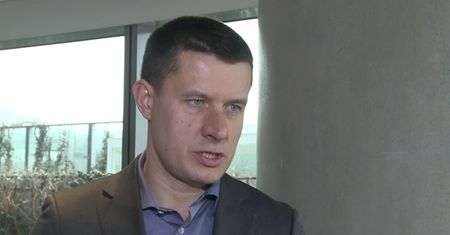 Auta premium na fali