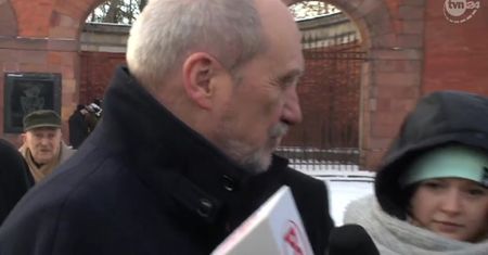 Antoni Macierewicz: Rosjanie przyznali się, że przyczyny katastrofy smoleńskiej do dzisiaj nie zostały wyjaśnione