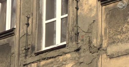 Zawalił się balkon w Łodzi. Trzy osoby w szpitalu