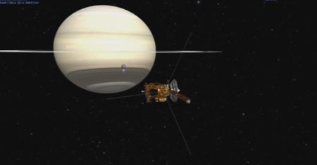 Nowe zdjęcia satelity Saturna